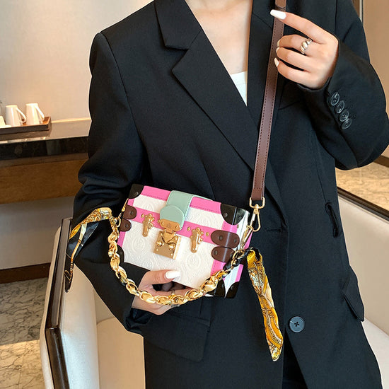 New Style One Shoulder Cross Body Female Foreign Style Graffiti Printed Box Bag