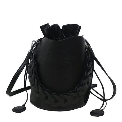 Trendy Fashion Net Red Bucket Bag Niche Design Diagonal Cross Ocean Shoulder Bag Casual Female Bag