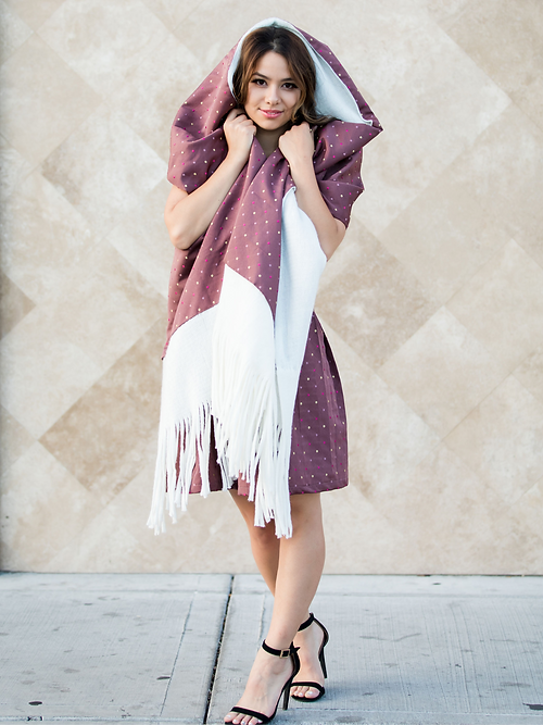 Backless Dress with Shawls